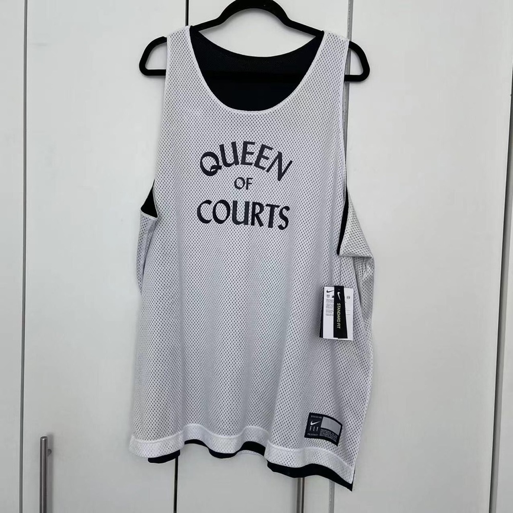 Nike Women’s Queen of Courts Basketball Jersey Size 3XL
